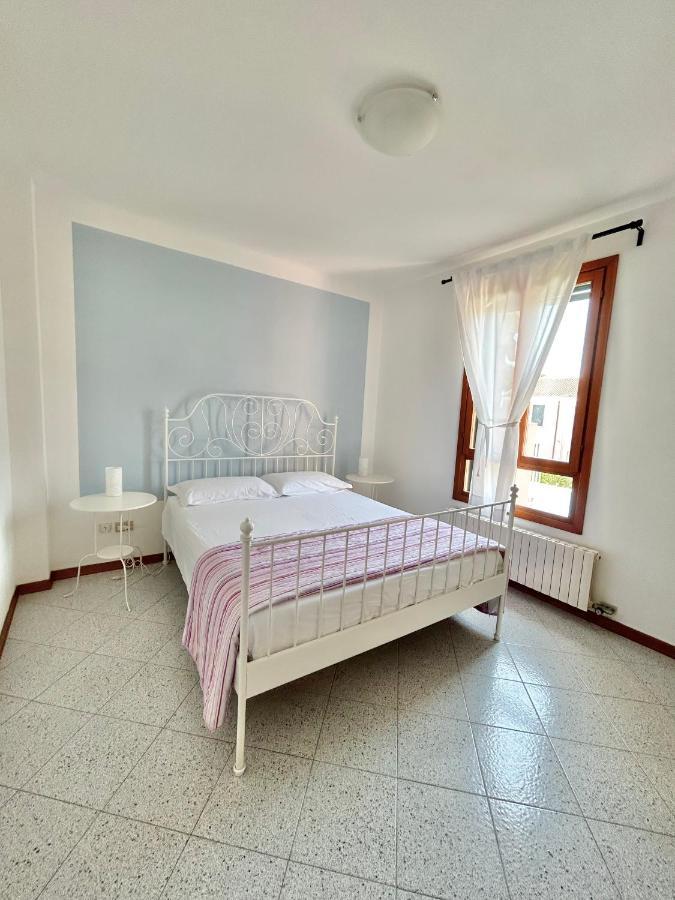 Seaside Terrace & Pool Getaway Apartment Cavallino-Treporti Luaran gambar
